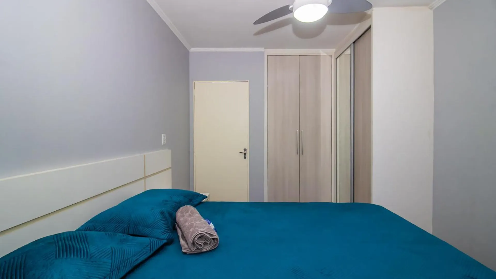 Apto 2 Dorm Proximo Consulado Americano, Fiergs, C0Mpleto E Garagem Porto Alegre