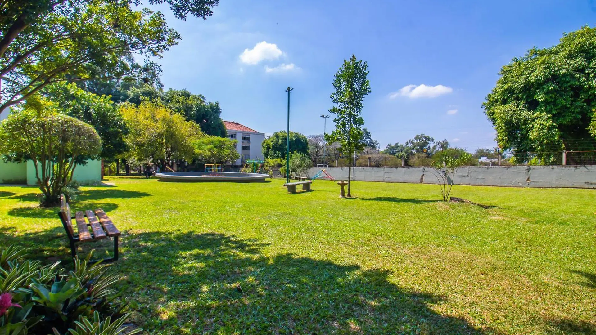 Apto 2 Dorm Proximo Consulado Americano, Fiergs, C0Mpleto E Garagem Porto Alegre Lejlighed
