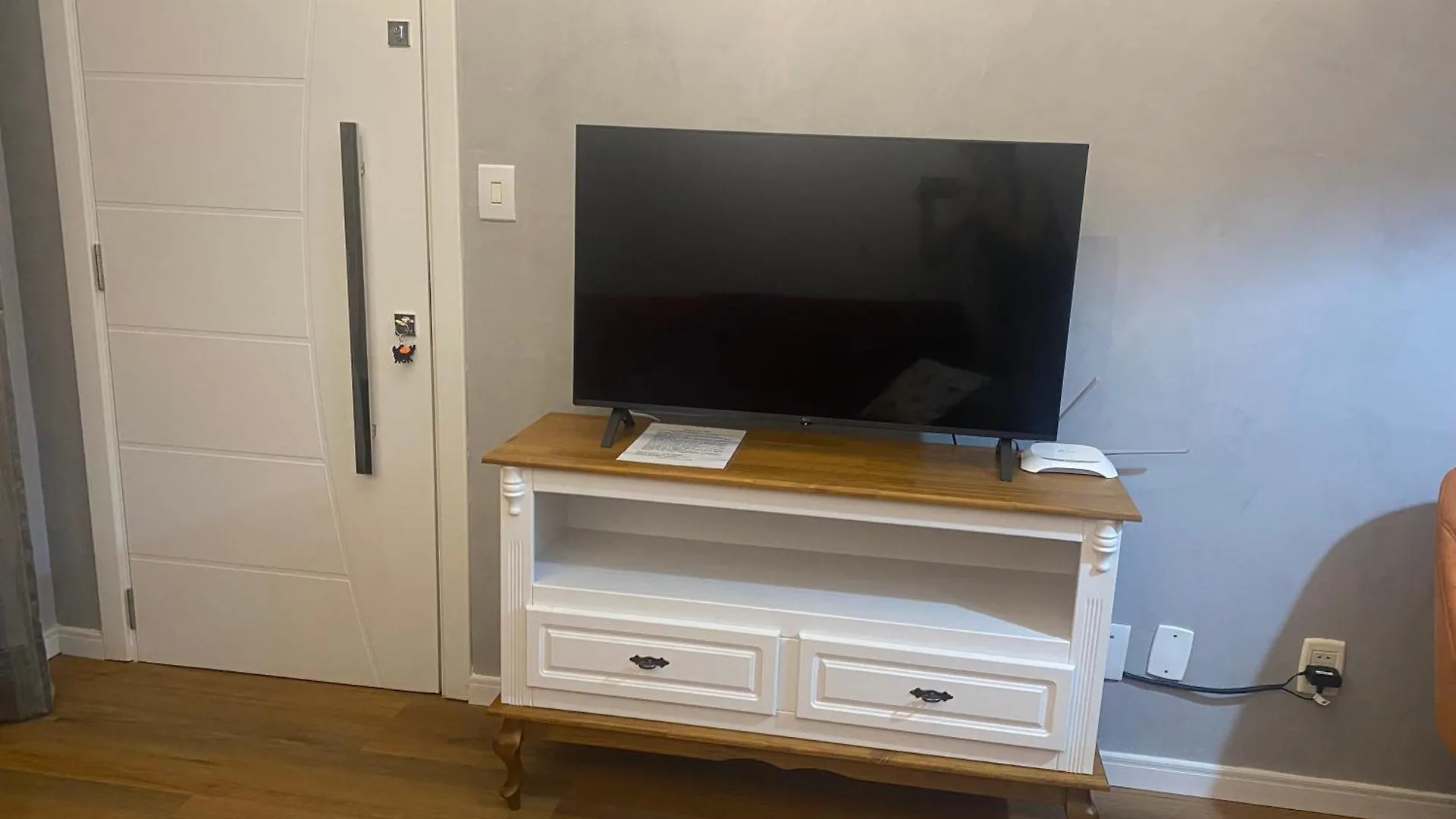 Apto 2 Dorm Proximo Consulado Americano, Fiergs, C0Mpleto E Garagem Porto Alegre Lejlighed